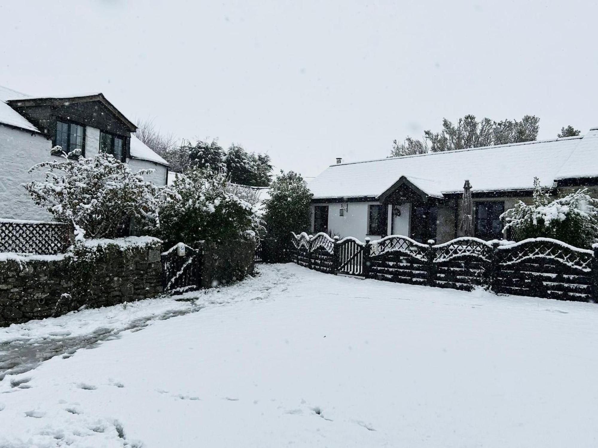 Hallagenna Cottages Bodmin Extérieur photo